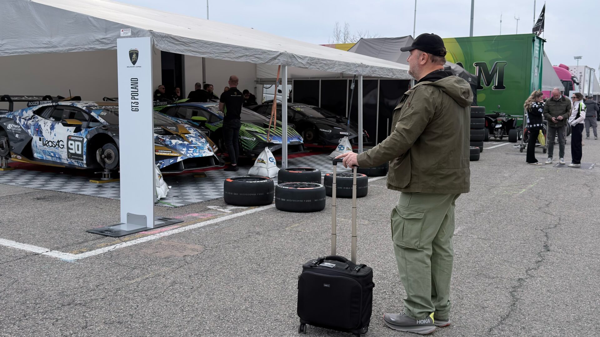 ThinkTank Airport Navigator V2.0 w akcji | Mariusz Magiera