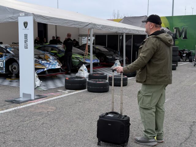 ThinkTank Airport Navigator V2.0 w akcji | Mariusz Magiera